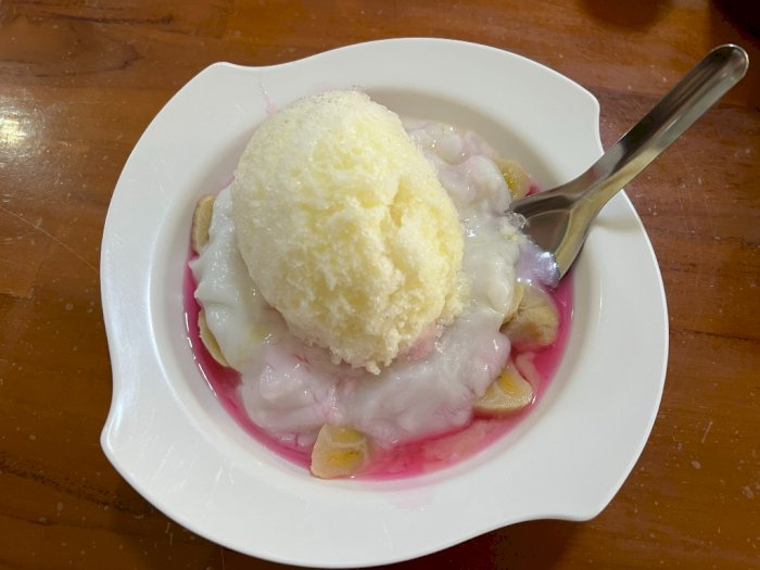  Es Pallu Butung, Hidangan Pencuci Mulut Khas Sulsel yang Mirip dengan Es Pisang Ijo! 