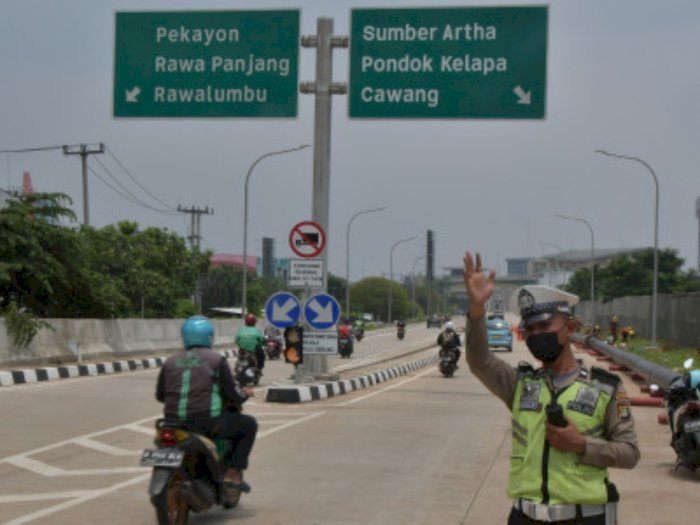 Meski Tilang Manual di Jakarta Dihapus, Polantas Tetap Ada di Jalan Raya
