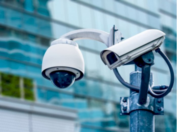 Cari Bukti Pacar Selingkuh, Netizen Ini Minta Petugas Upload Rekaman CCTV, Endingnya Sedih
