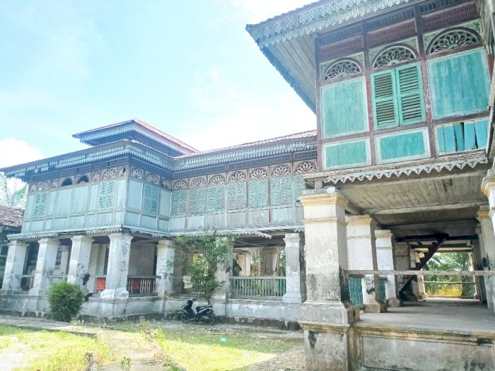 Duh! 100 Tahun Berdiri, Istana Peninggalan Suku Melayu Ini Malah Jadi Tempat Pacaran