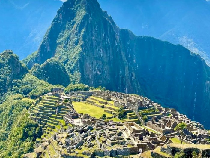Wisata Kuno di Atas Lembah Urubamba Peru Ini Punya Pemandangan yang Unreal Banget!