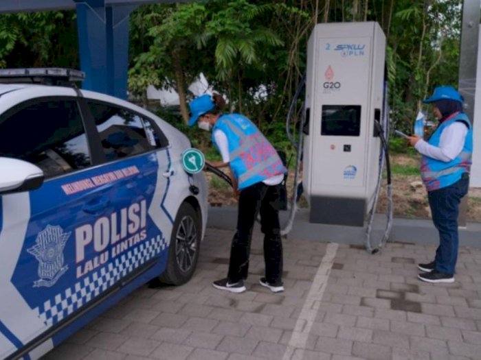 Selama KTT G20 di Bali, PLN Buka Layanan Pengisian Baterai EV 24 Jam Non Stop!