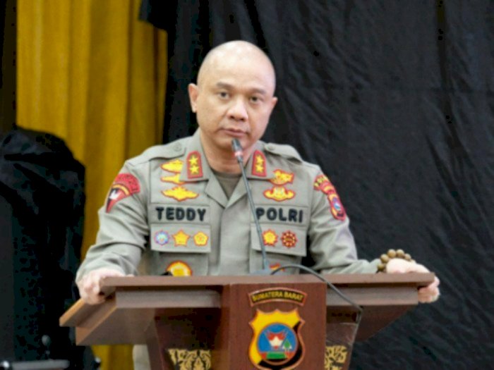 Irjen Teddy Minahasa Batal Dikonfrontir dengan AKBP Doddy Prawiranegara