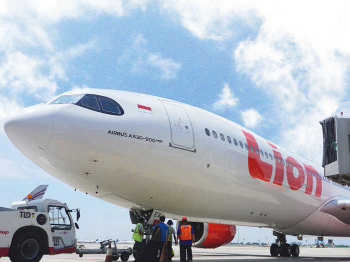 Lion Air Minta Maaf Dua Kali ke Kaesang, Kecewa Pesawat Dialihkan dan Kasus Koper