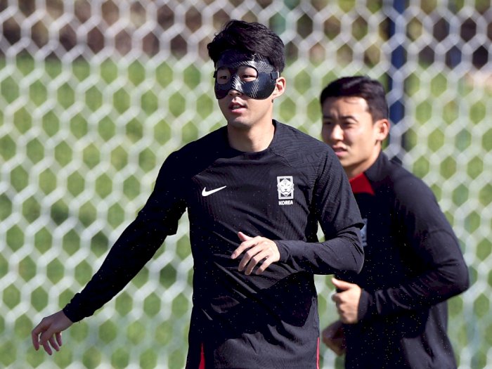 Walau Pakai Topeng, Son Heung Min Dipastikan Siap Turun saat Korsel vs Uruguay
