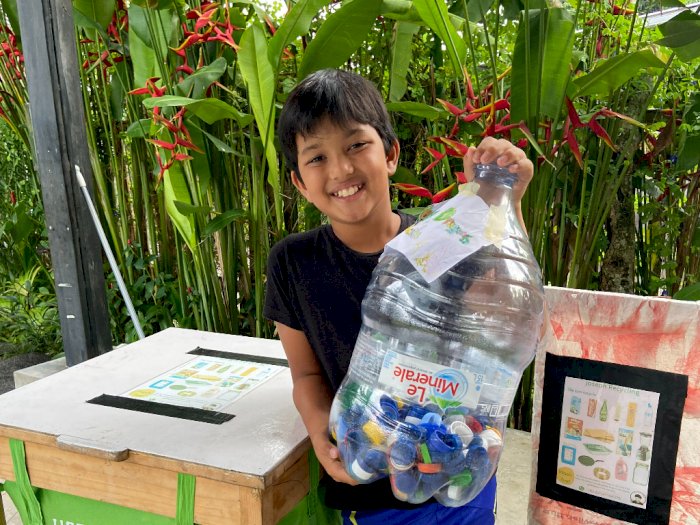 Usianya Masih 10 Tahun, Bocah Asal Bali Jadi Pelopor Gerakan Anti Sampah, Kamu Gimana?