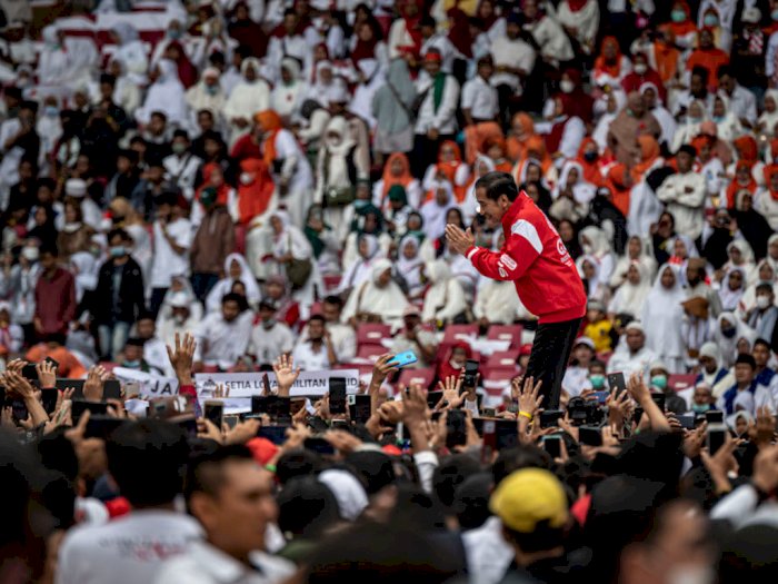 Presiden Jokowi Sebut Pemimpin yang Mikirin Rakyat Berambut Putih, Kode Dukung Ganjar?