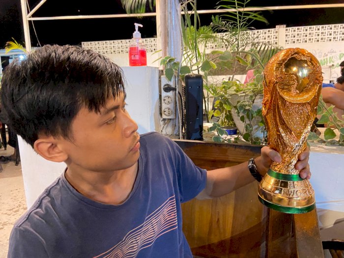 Pemuda Parepare Raup Cuan Gegara Bikin Trofi Piala Dunia, Harganya Fantastis!