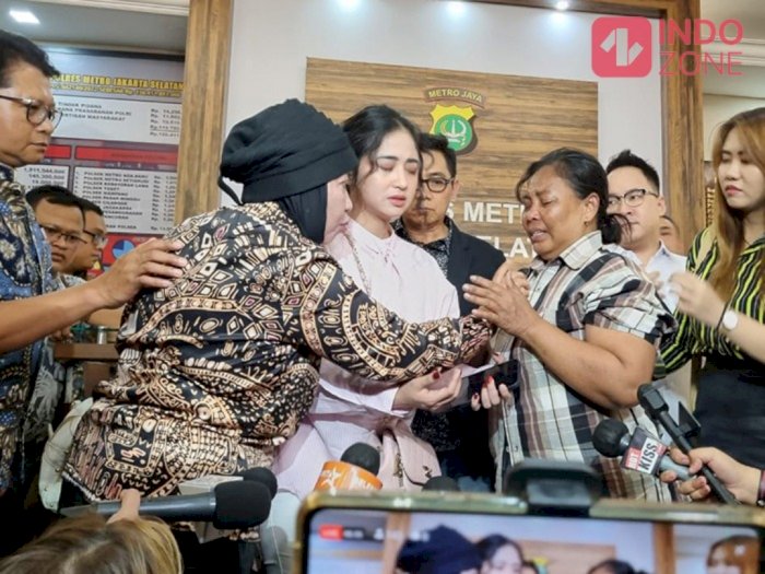 Ibu Dewi Perssik Masih Sakit Hati meski Haters Nangis-nangis Minta Maaf Sampe Bersujud