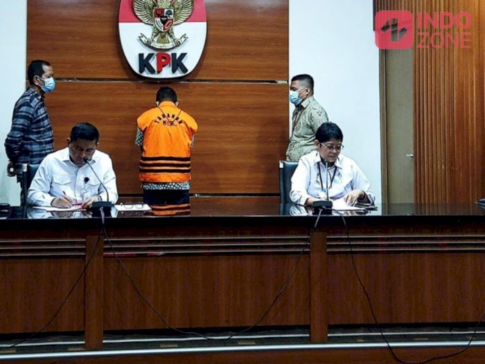 KPK Tahan Kontraktor Tersangka Korupsi Peningkatan Jalan Lingkar Bengkalis