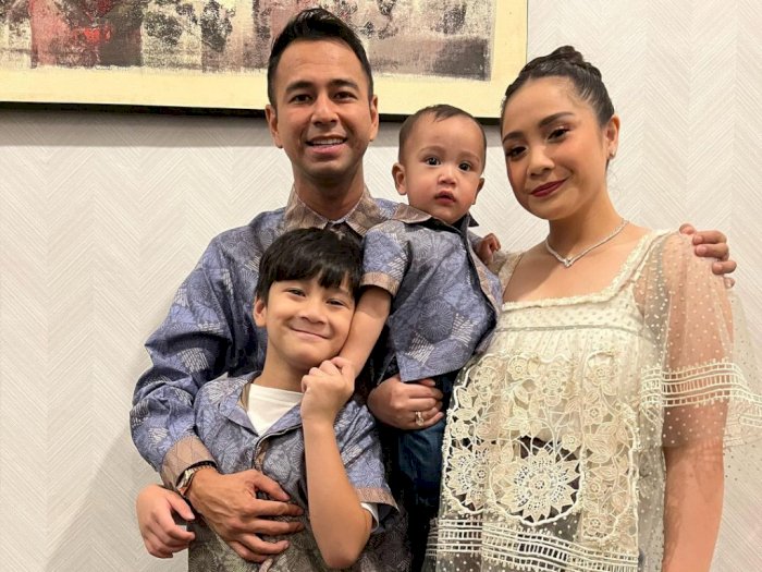 Keluarga Raffi Ahmad Datang ke Akad Nikah Kaesang dan Erina, Nagita Slavina Bikin Salfok