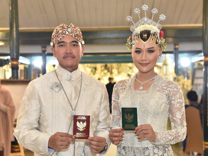 Kaesang-Erina Langsung Dapat KTP Baru usai Menikah, Netizen Malah Adu Nasib di Twitter