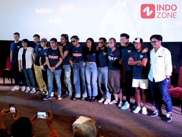 Film 'Balada Si Roy' Luncurkan Trailer & Poster, Siap Meriahkan Bioskop di Awal Tahun 2023