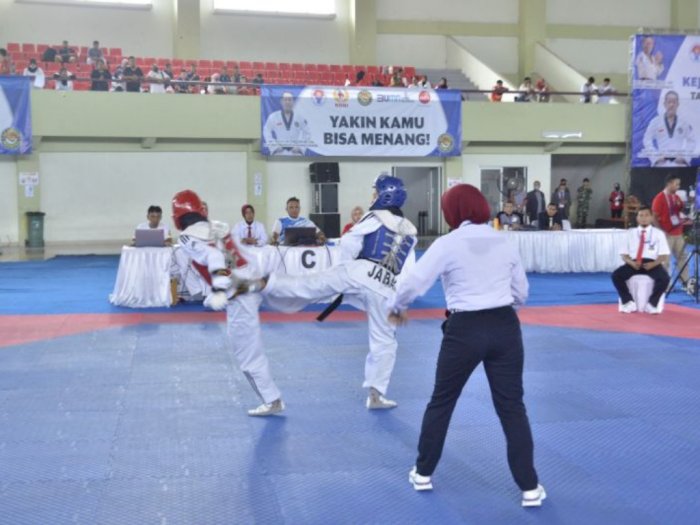 Jawa Barat Dominasi Hari Pertama Kejurnas Taekwondo 2022