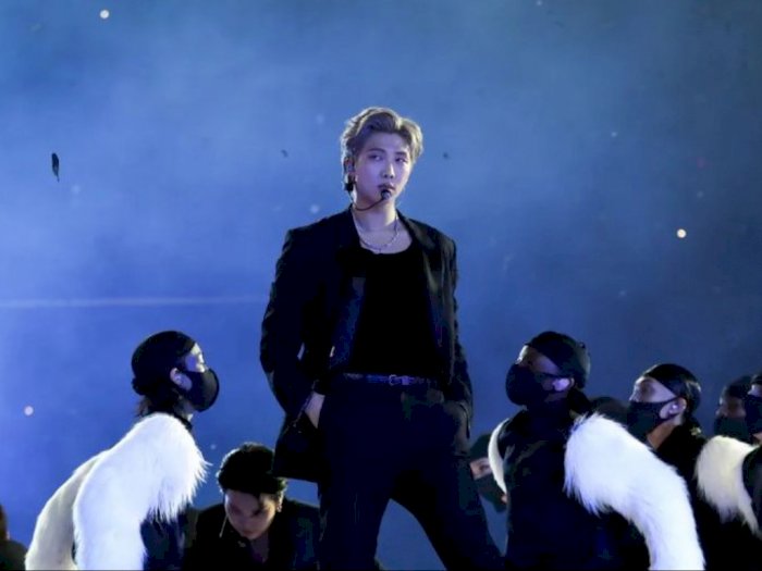 Daebak! RM BTS Jadi Solois Korea Pertama dalam Sejarah yang Masuk Top 3 Billboard 200