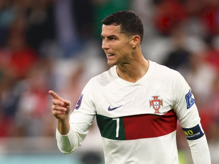 Gagal di Piala Dunia 2022, Ronaldo Dapat Kado Mobil Mewah dari Ayang