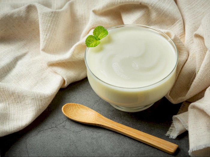 Yoghurt Ternyata Punya Segudang Manfaat untuk Rambut, Cegah Rontok hingga Atasi Ketombe