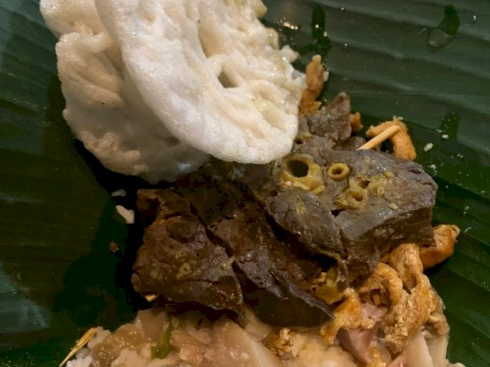 Nasi Lodeh Mbok Semah, Kuliner Legendaris Jombang Enggak Pernah Sepi: Hidden Gem!