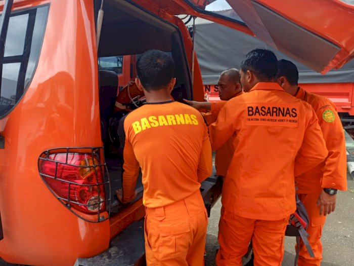 Tim Basarnas DKI Jakarta Siagakan 100 Personel di Lokasi yang Diduga Akan Terdampak Banjir