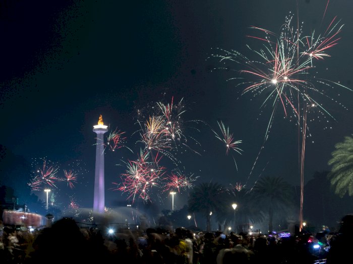 Perayaan Malam Tahun Baru di Jakarta Hasilkan 74 Ton Sampah, Terbilang Banyak?