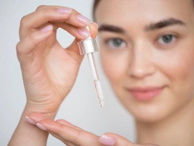 Bahan Kimia dalam Makeup Bisa Sebabkan Mandul, Benar Gak Sih?