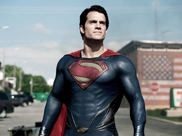 Ternyata Warner Bros Diam-Diam Cari Pengganti Henry Cavill sebagai Superman Sejak 2018