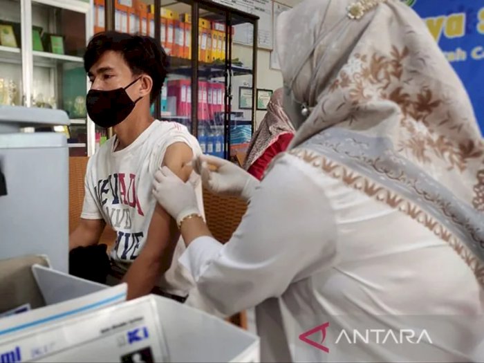 Menkes Sebut Penanganan Pandemi yang Baik Bisa Cegah Indonesia Hadapi Gelombang COVID-19 