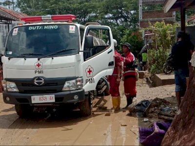 Kondisi Terkini Usai Banjir Bandang di Meteseh Semarang: Sisakan Lumpur Tebal