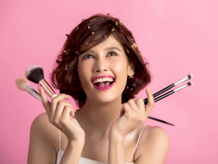 Inspirasi Makeup ala Korea buat Nonton Konser, Berani Pakai Warna Cerah Biar Meriah