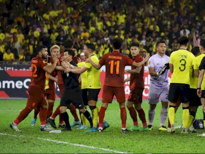 Suporter Malaysia Tembak Laser ke Pemain Thailand, Indonesia Juga Pernah Jadi Korban