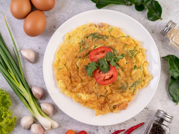3 Inspirasi Masak Kreatif dari Nasi dan Telur, Cocok untuk Anak-anak!