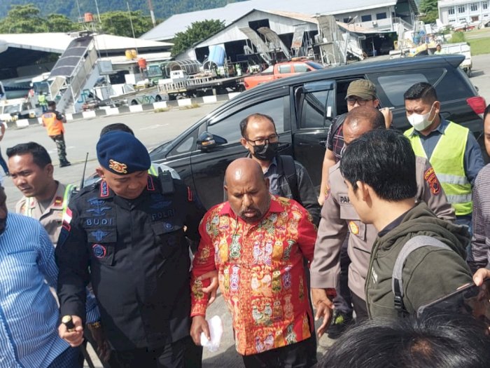 Buntut Ricuh di Bandara Sentani, 1 Orang Tewas Tertembak Usai Lukas Enembe Ditangkap KPK