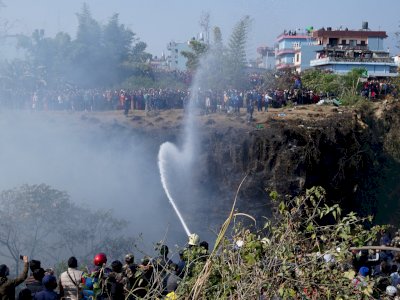Kotak Hitam Pesawat Yeti Airlines yang Jatuh di Nepal Ditemukan di Jurang