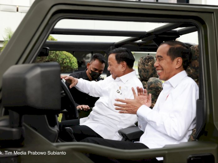 Keren, Prabowo Subianto Sopiri Presiden Jokowi Naik Maung!