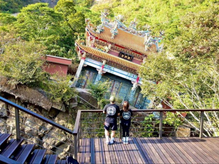 Sejarah Istana Taihe Zhenxing,  Kuil Miring di Taiwan yang Bikin Wisatawan Penasaran
