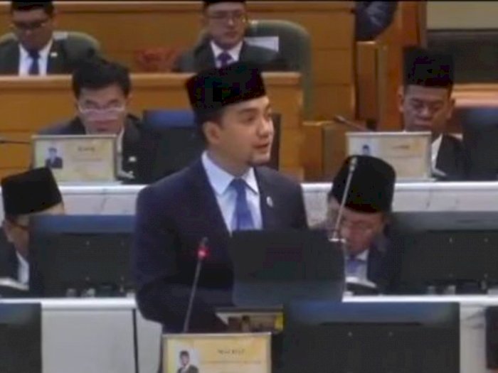 Viral Menteri Besar Johor Malaysia Pidato Pakai Bahasa Jawa: Curiga Orang Nganjuk Ini