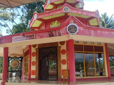 Indahnya Masjid Ridwan Pakuan, Berarsitek Tiongkok Jadi Wisata Religi di Lombok Barat
