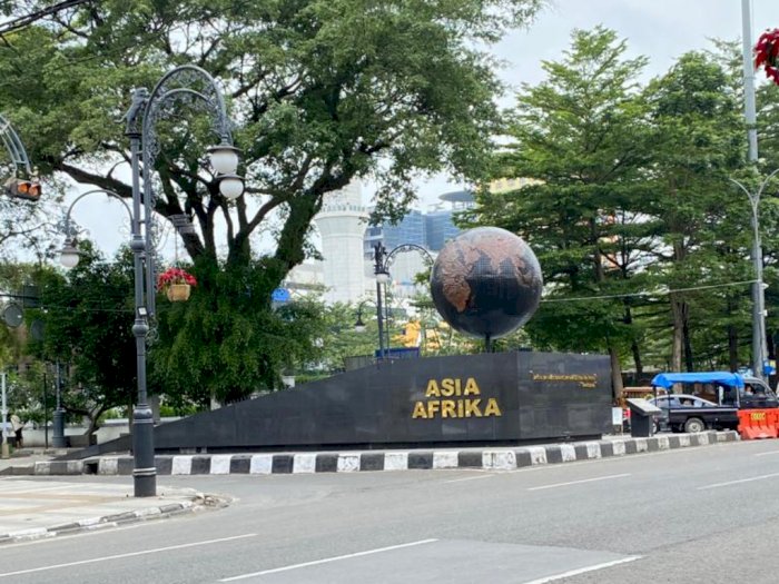Menelusuri Jalan Asia-Afrika, Kawasan Bersejarah Kota Bandung yang Jadi Spot Foto Favorit