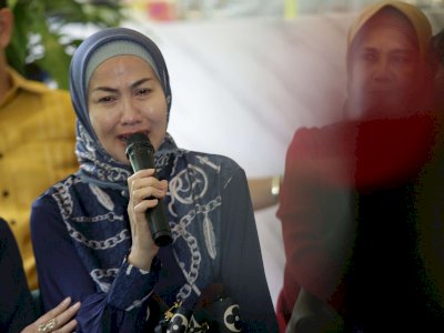 Ungkap Kronologi KDRT di Kediri, Venna Melinda Menangis Histeris di Depan Wartawan