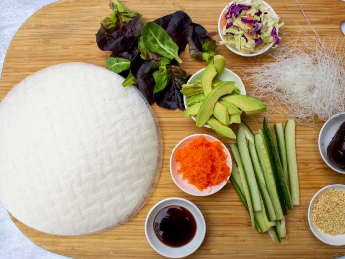 Mengenal Rice Paper, Lembaran Tipis Pembungkus Makanan Sehat 