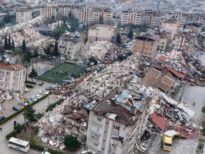 Dahsyatnya Gempa Turki Tewaskan 21 Ribu Orang, Bangunan Hancur Lebur