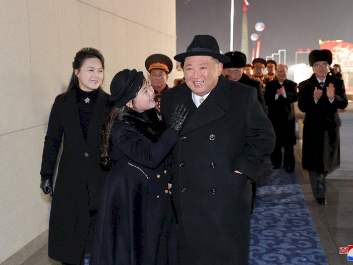 Cantiknya Paras Kim Ju Ae, Putri Kim Jong Un yang Dipamerkan di Acara Militer
