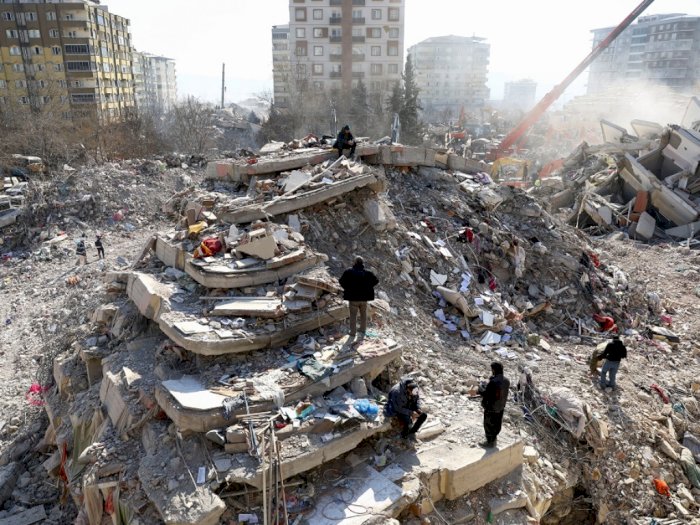 Gempa Turki: 100 Jam Terjebak, Pria Ini Baca 2 Ayat Terakhir Al-Baqarah saat Diselamatkan!