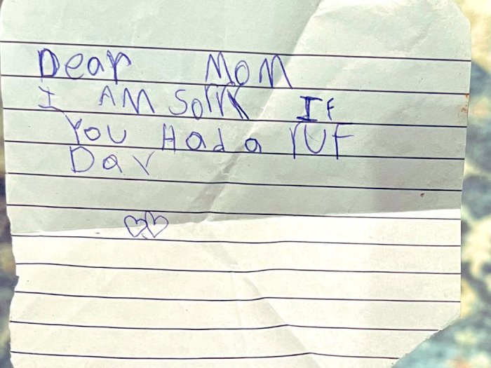 Alami Hari yang Berat, Anak 6 Tahun Bikin Surat ke Ibunya: Auto Semangat Lagi!