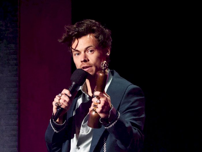 Harry Styles Berterima Kasih ke One Direction di Brit Awards 2023, Tanda-tanda Reuni?