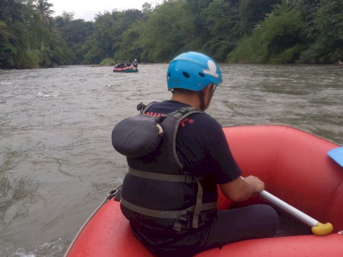 Serunya Arung Jeram di Sungai Elo Magelang, Pacu Adrenalin Sambil Nikmati Indahnya Alam