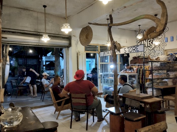 Kafe Unik di Sumenep, Gabungkan Tempat Nongkrong dengan Toko Jahit dan Kerajinan tangan