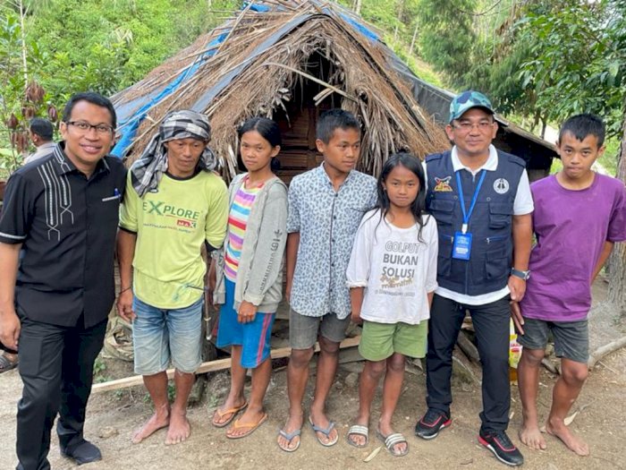 Kisah Satu Keluarga Tinggal di Gubuk Reyot di Toraja, IMT Langsung Bergerak Cepat 
