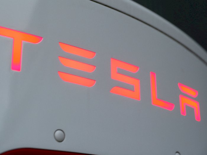Berisiko Kecelakaan, Tesla Recall Ratusan Ribu Mobil Gara-gara Software FSD Bermasalah