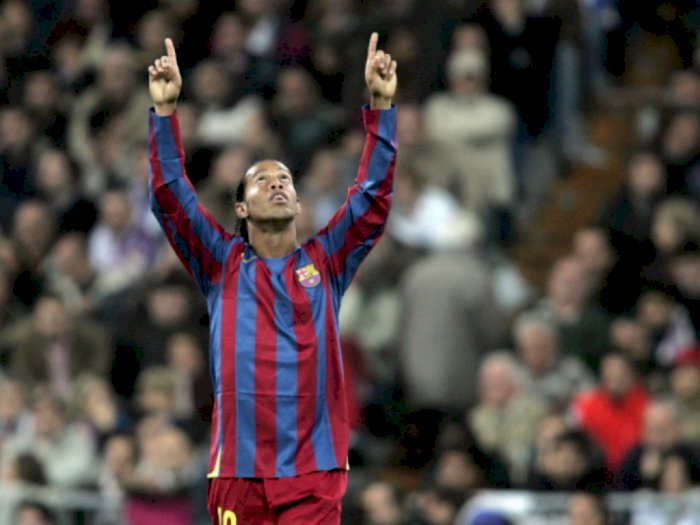 Dijuluki Si Penyihir, Ronaldinho Tumbuh dari Sepak Bola Jalanan